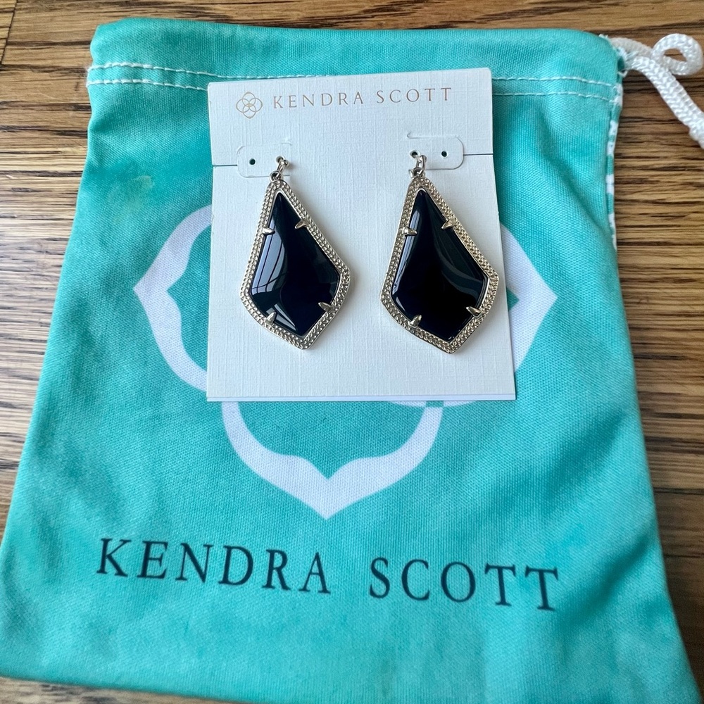 Kendra Scott Alex Earrings • Black Stone